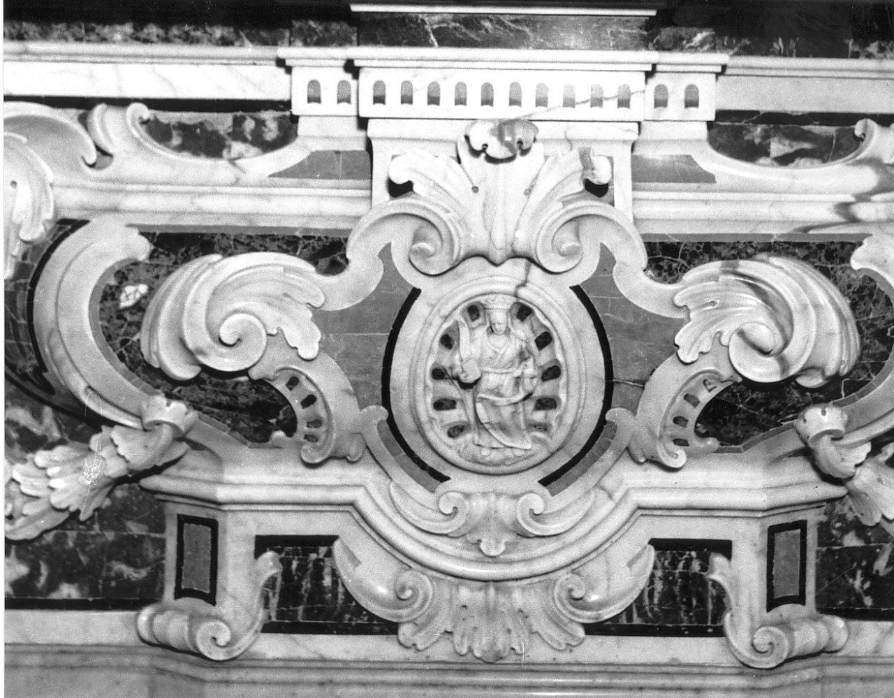 altare maggiore, opera isolata - bottega Italia meridionale (sec. XVIII)