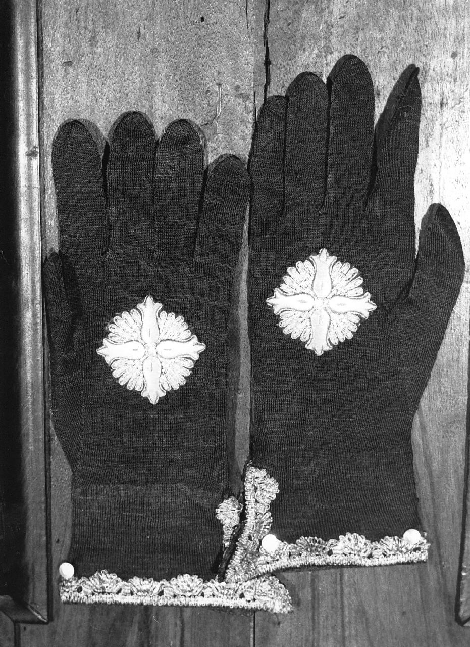 guanti - manifattura napoletana (sec. XIX)