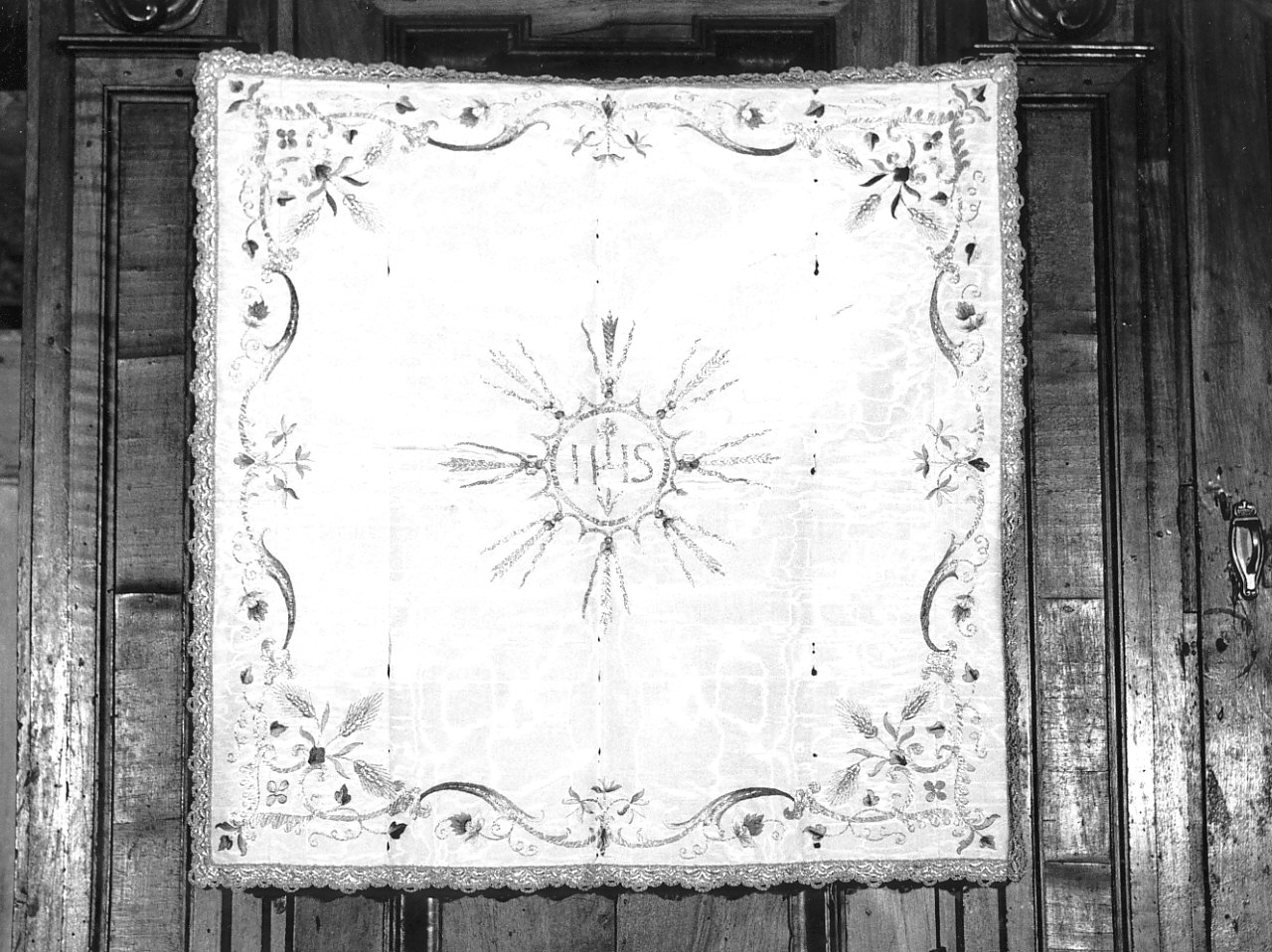 velo di calice, opera isolata - manifattura Italia meridionale (sec. XVIII)