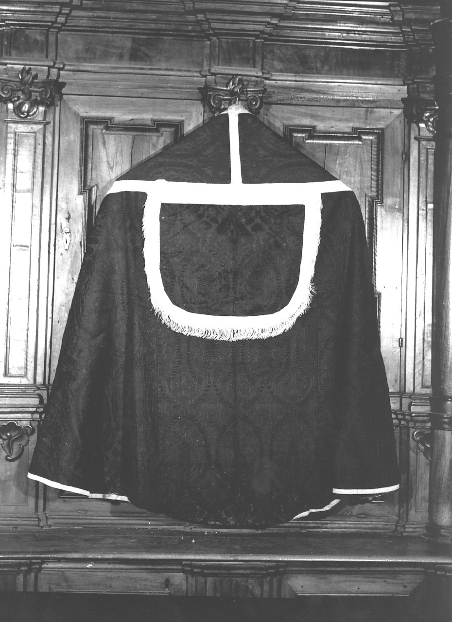 piviale, opera isolata - manifattura Italia meridionale (sec. XIX)