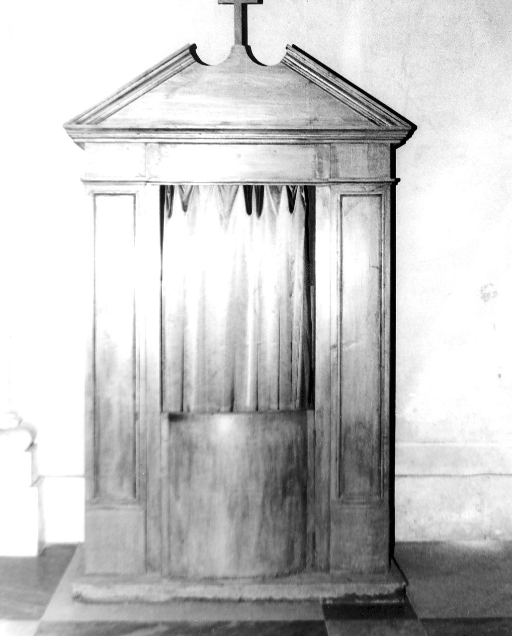 confessionale, serie - bottega Italia meridionale (sec. XIX)