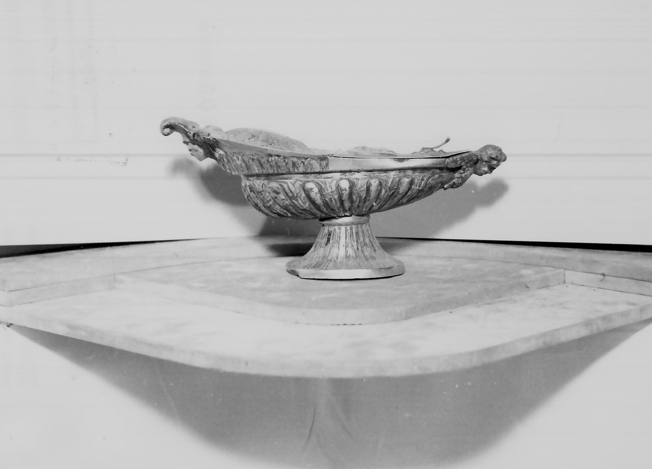 navicella portaincenso, opera isolata - bottega napoletana (sec. XIX)