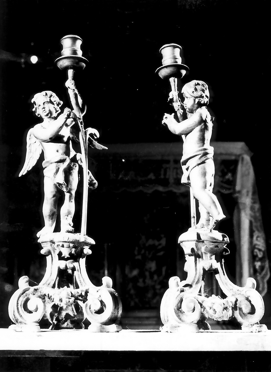 angelo reggicandelabro (statua, serie) - bottega Italia meridionale (sec. XVII)