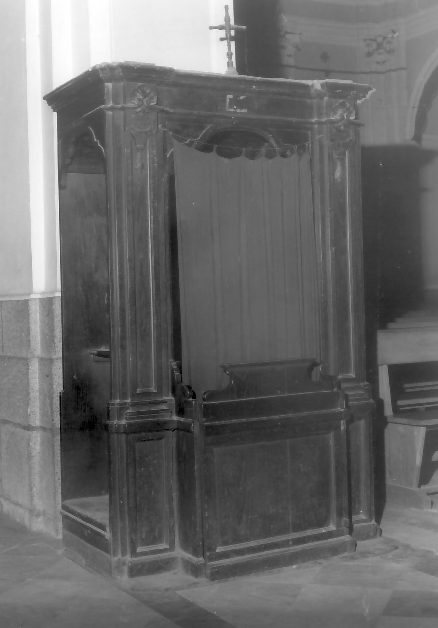confessionale, opera isolata - bottega serrese (sec. XIX)