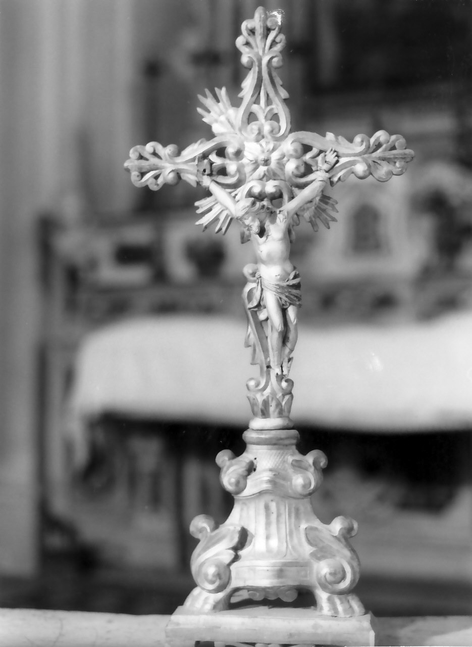 croce d'altare, opera isolata - bottega serrese (sec. XVIII)