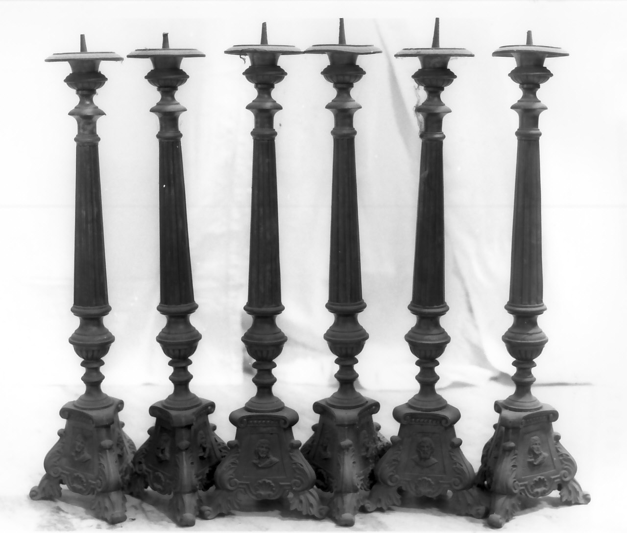 candelabro, serie - bottega serrese (fine/inizio secc. XVIII/ XIX)
