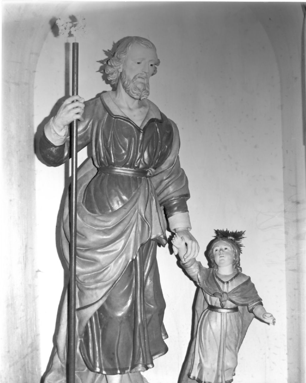 San Giuseppe e Gesù Bambino (gruppo scultoreo, insieme) - bottega calabrese (sec. XIX)