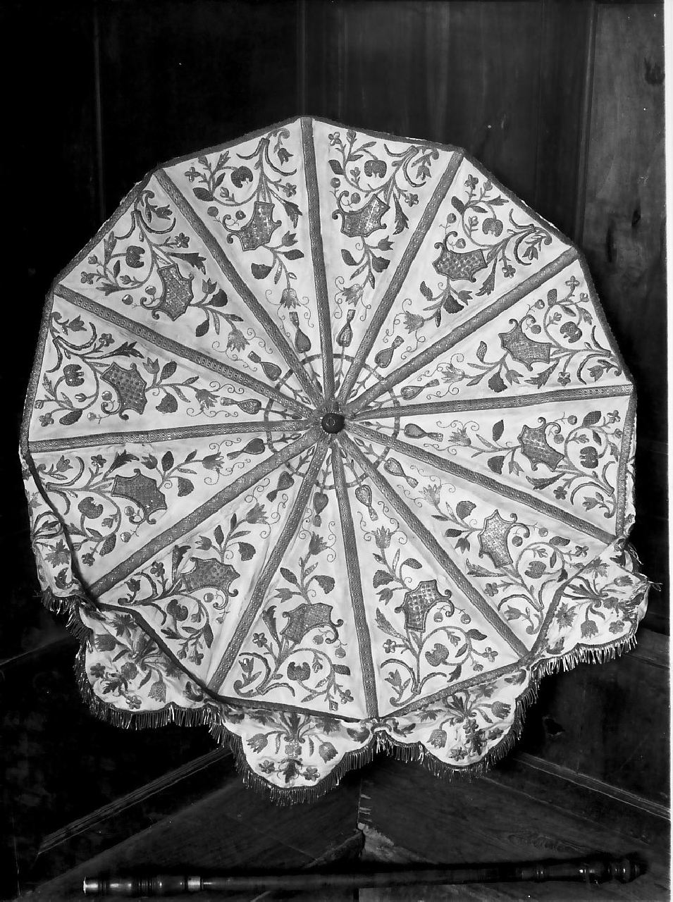 ombrellino processionale, opera isolata - manifattura calabrese (sec. XIX)