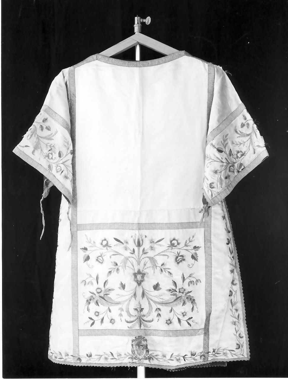 tunicella, opera isolata - manifattura calabrese (prima metà sec. XIX)