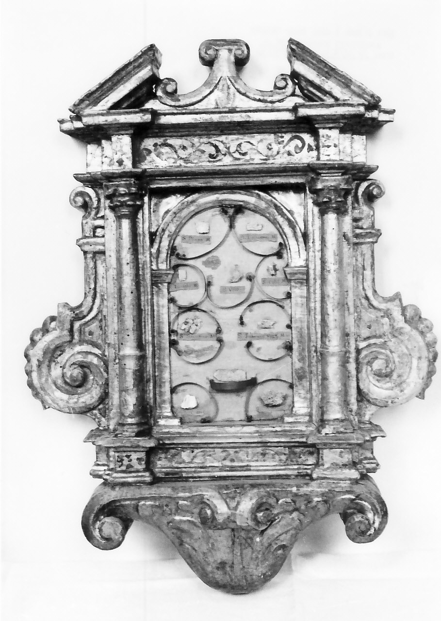 pisside, opera isolata - bottega napoletana (prima metà sec. XIX)