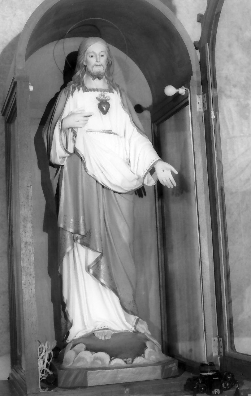 Sacro Cuore di Gesù (statua) di Malecore Giuseppe (inizio sec. XX)