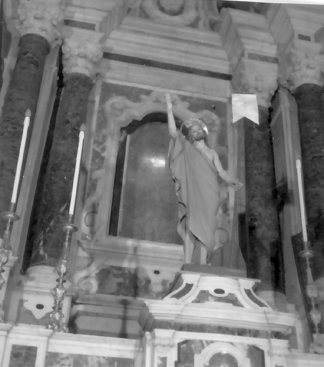 Cristo risorto (statua) di Malecore Giuseppe (inizio sec. XX)