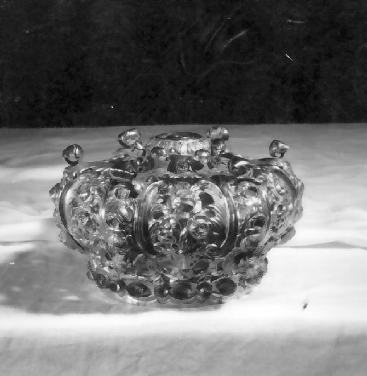 corona da statua, opera isolata - bottega Italia meridionale (inizio sec. XX)