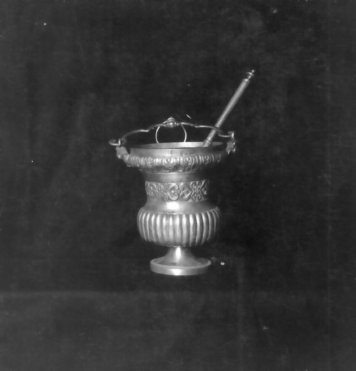 servizio per aspersione, insieme - bottega Italia meridionale (sec. XIX)