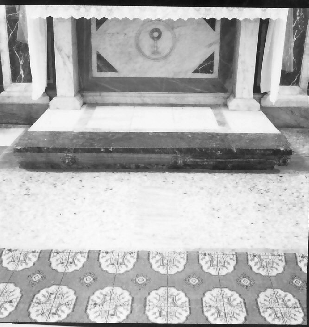 gradino d'altare - bottega Italia meridionale (sec. IV)