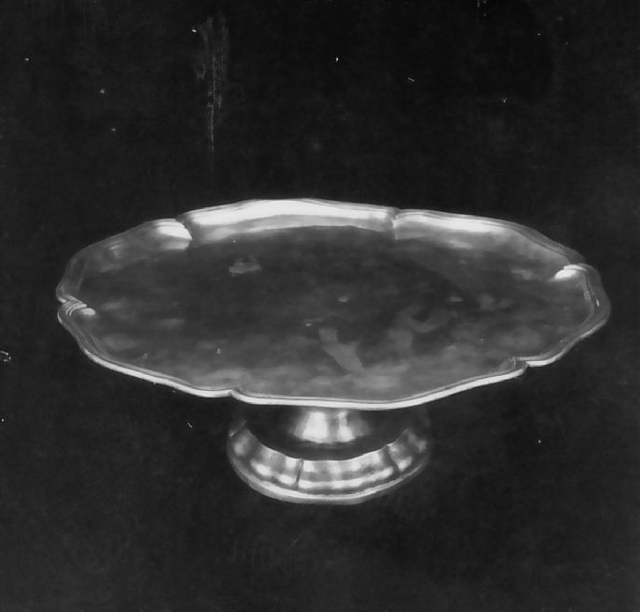 vassoio, opera isolata - bottega napoletana (sec. XVIII)