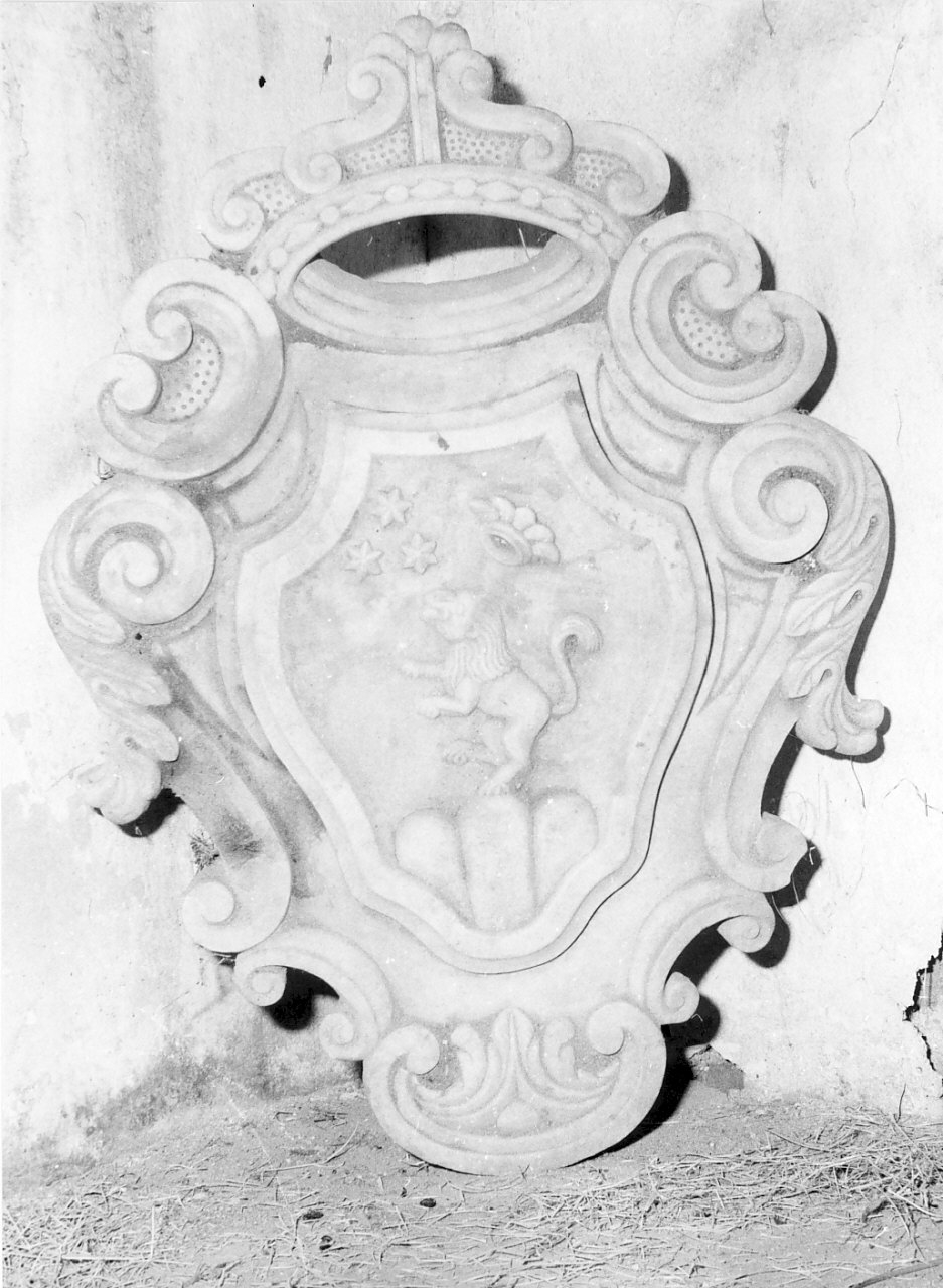 stemma (decorazione plastica, opera isolata) - bottega calabrese (sec. XVIII)