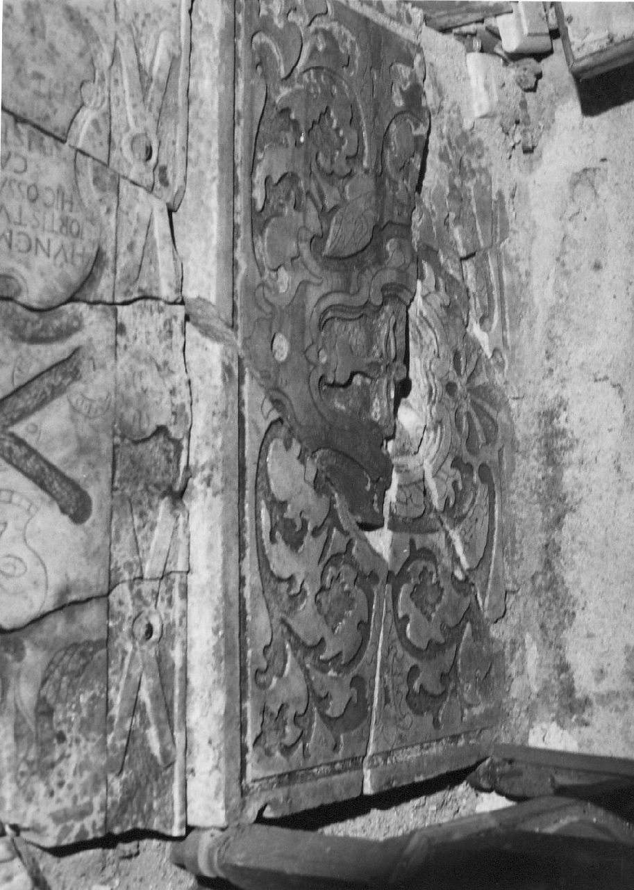 paliotto, frammento - bottega Italia meridionale (fine/inizio secc. XVII/ XVIII)