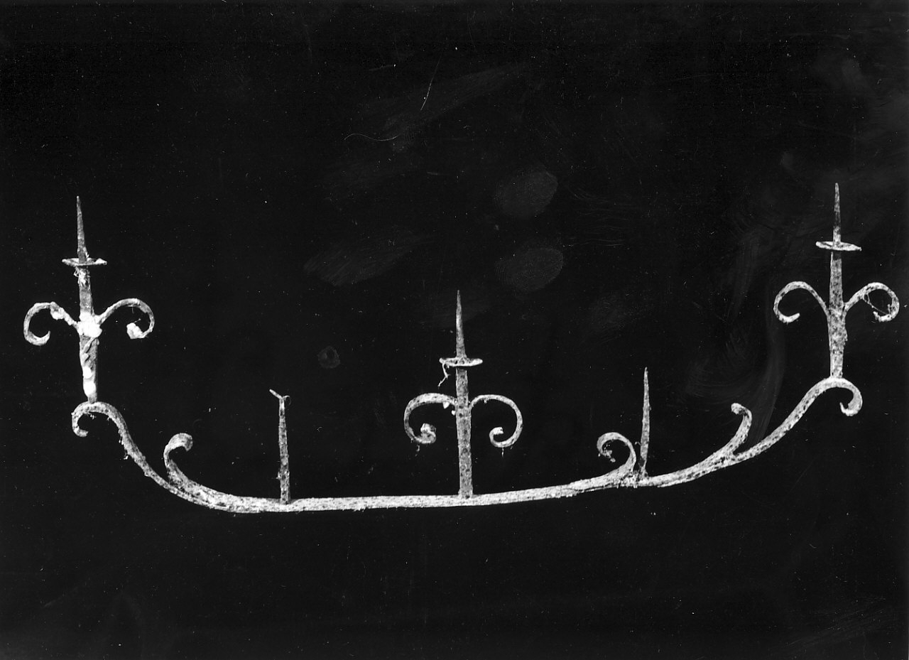 candelabro, opera isolata - bottega calabrese (fine sec. XIX)