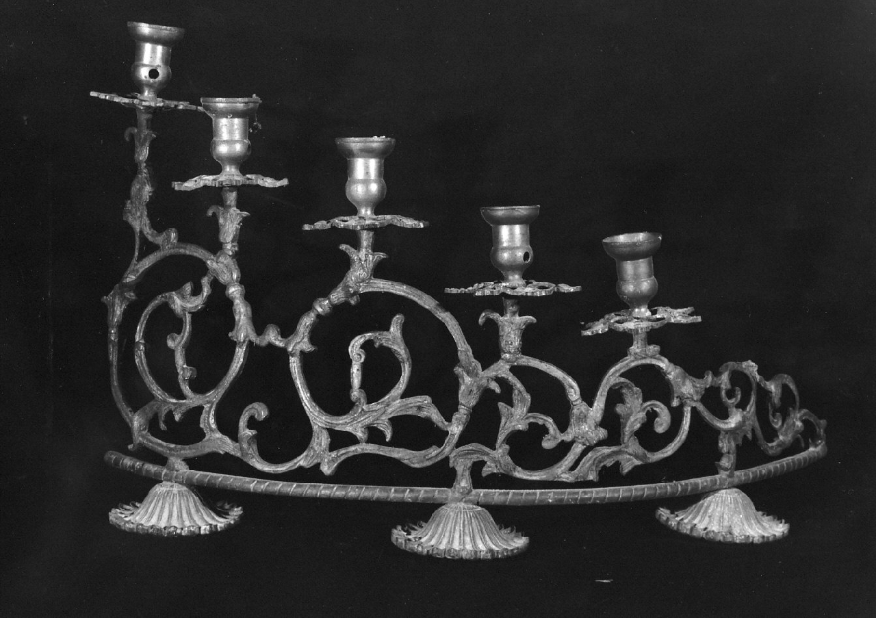 candelabro, serie - bottega Italia meridionale (sec. XIX)