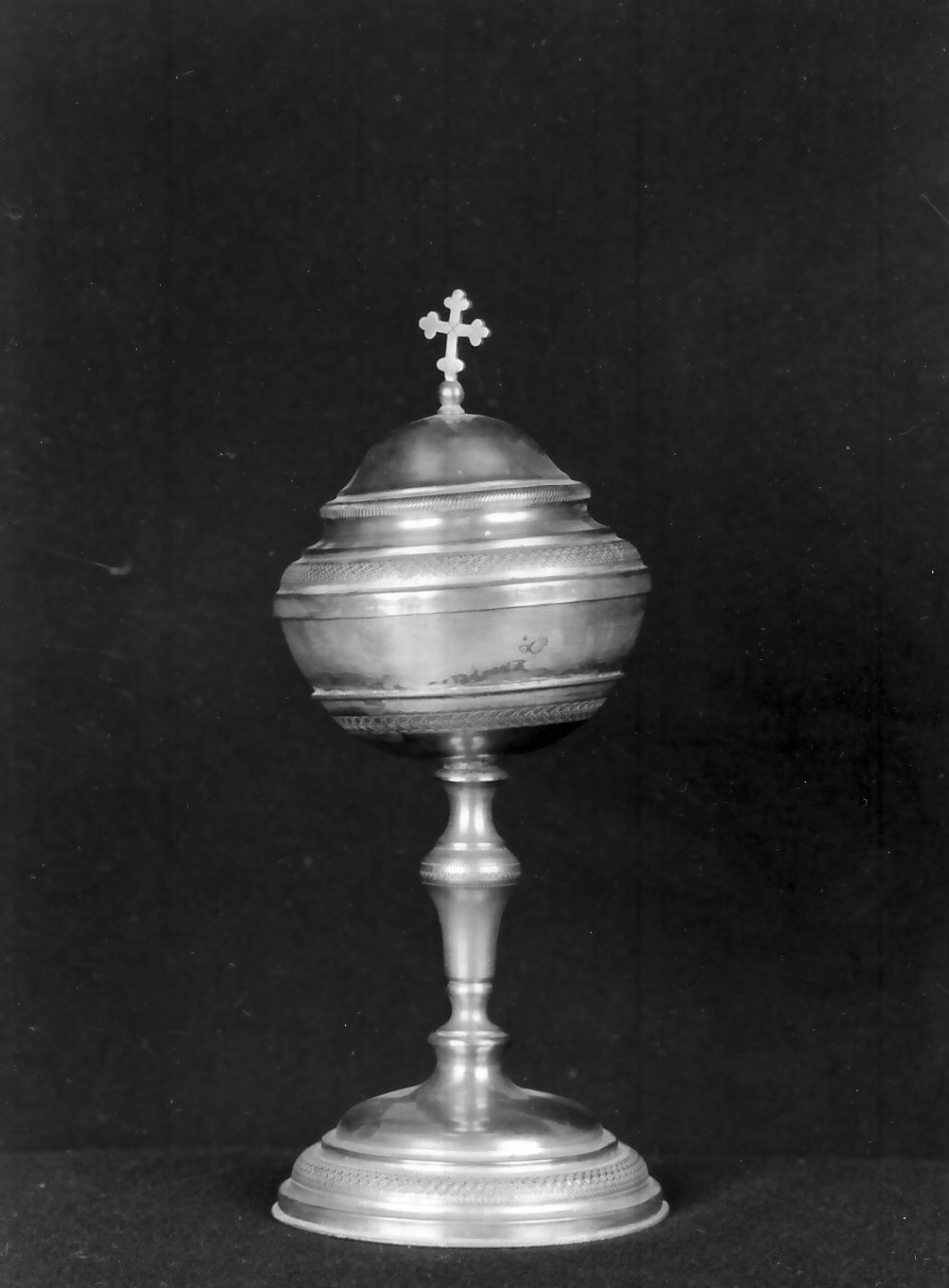 pisside, opera isolata - bottega Italia meridionale (fine sec. XIX)