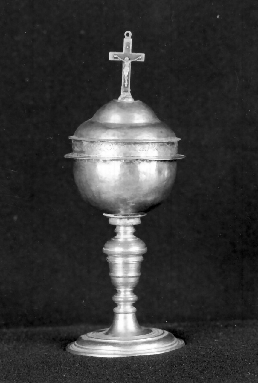 pisside, opera isolata - bottega calabrese (seconda metà sec. XIX)