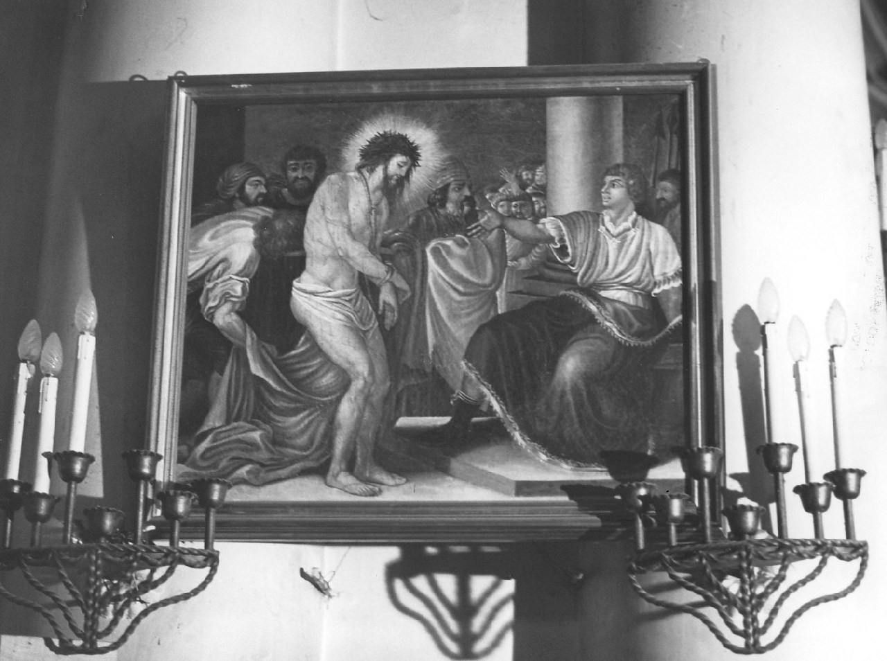 stazione I: Gesù condannato a morte (dipinto, elemento d'insieme) di Mesiani Domenico (sec. XIX)