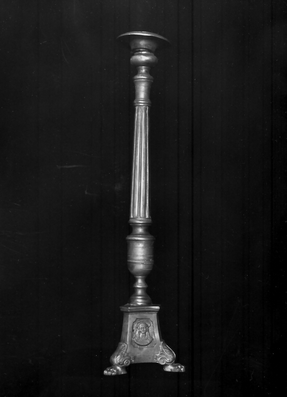 candeliere d'altare - bottega Italia meridionale (inizio sec. XX)
