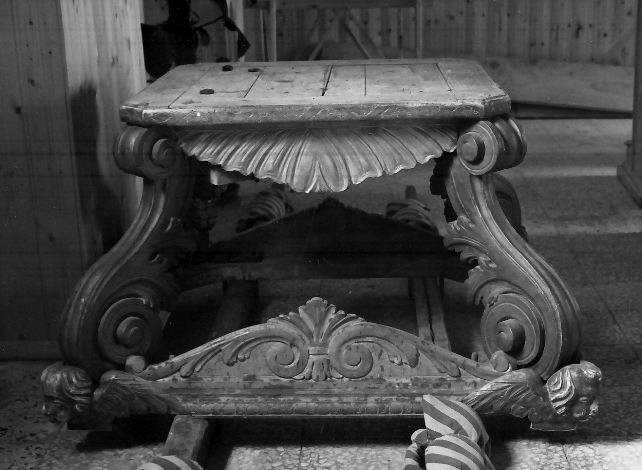 base processionale - bottega Italia meridionale (sec. XVIII, sec. XIX)