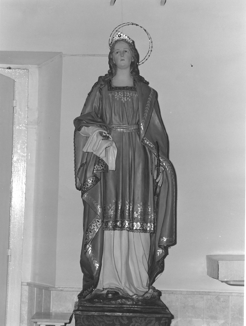 Santa Lucia (statua, opera isolata) - bottega Italia meridionale (inizio sec. XX)