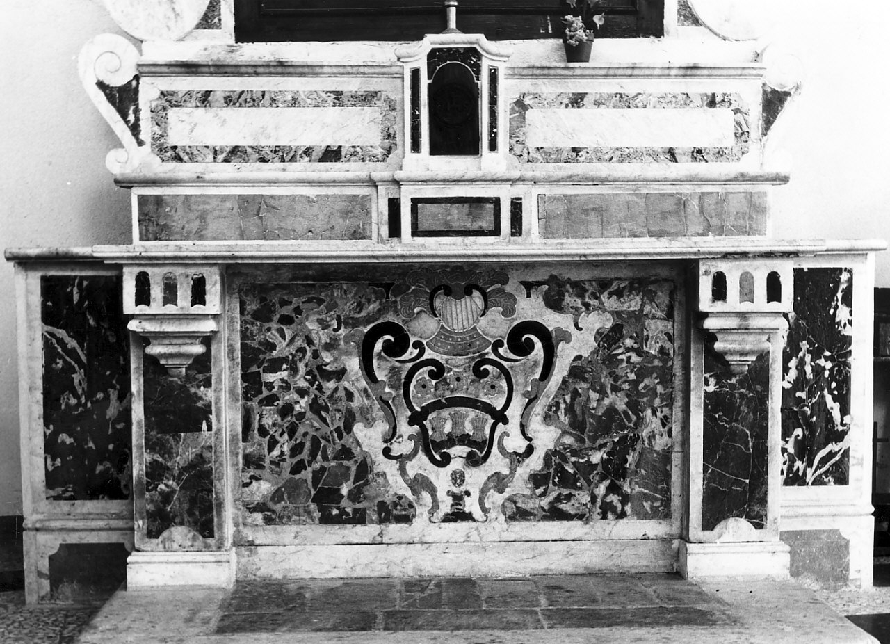 altare - bottega serrese (sec. XVIII)