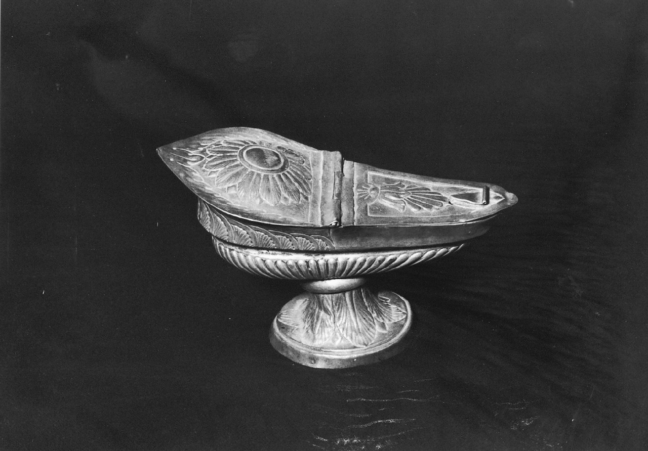 navicella portaincenso - bottega Italia meridionale (sec. XIX)