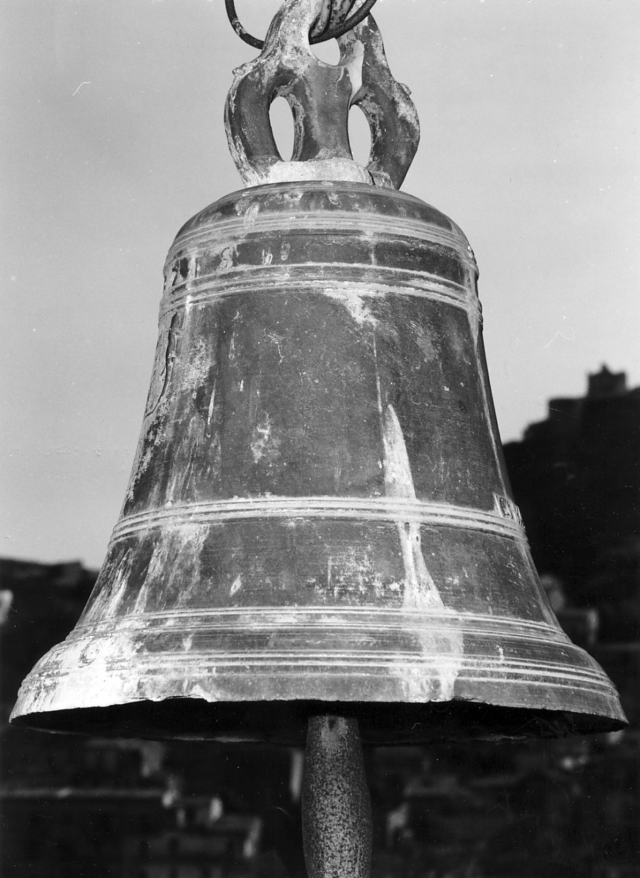 campana, opera isolata - bottega Italia meridionale (sec. XVIII)