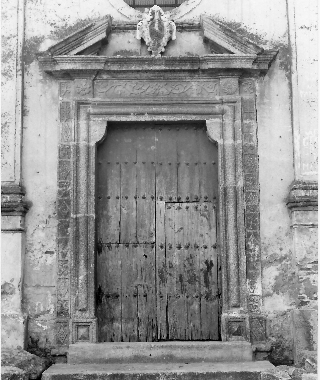 portale, opera isolata - bottega calabrese (fine/inizio secc. XVI/ XVII)