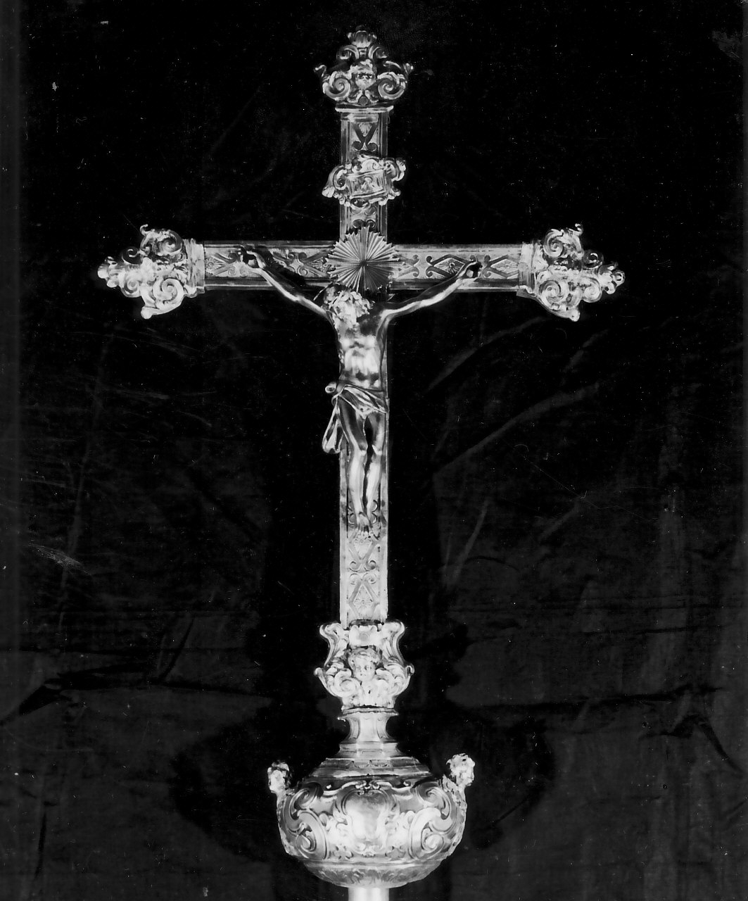 croce processionale, opera isolata - bottega Italia meridionale (sec. XVIII)