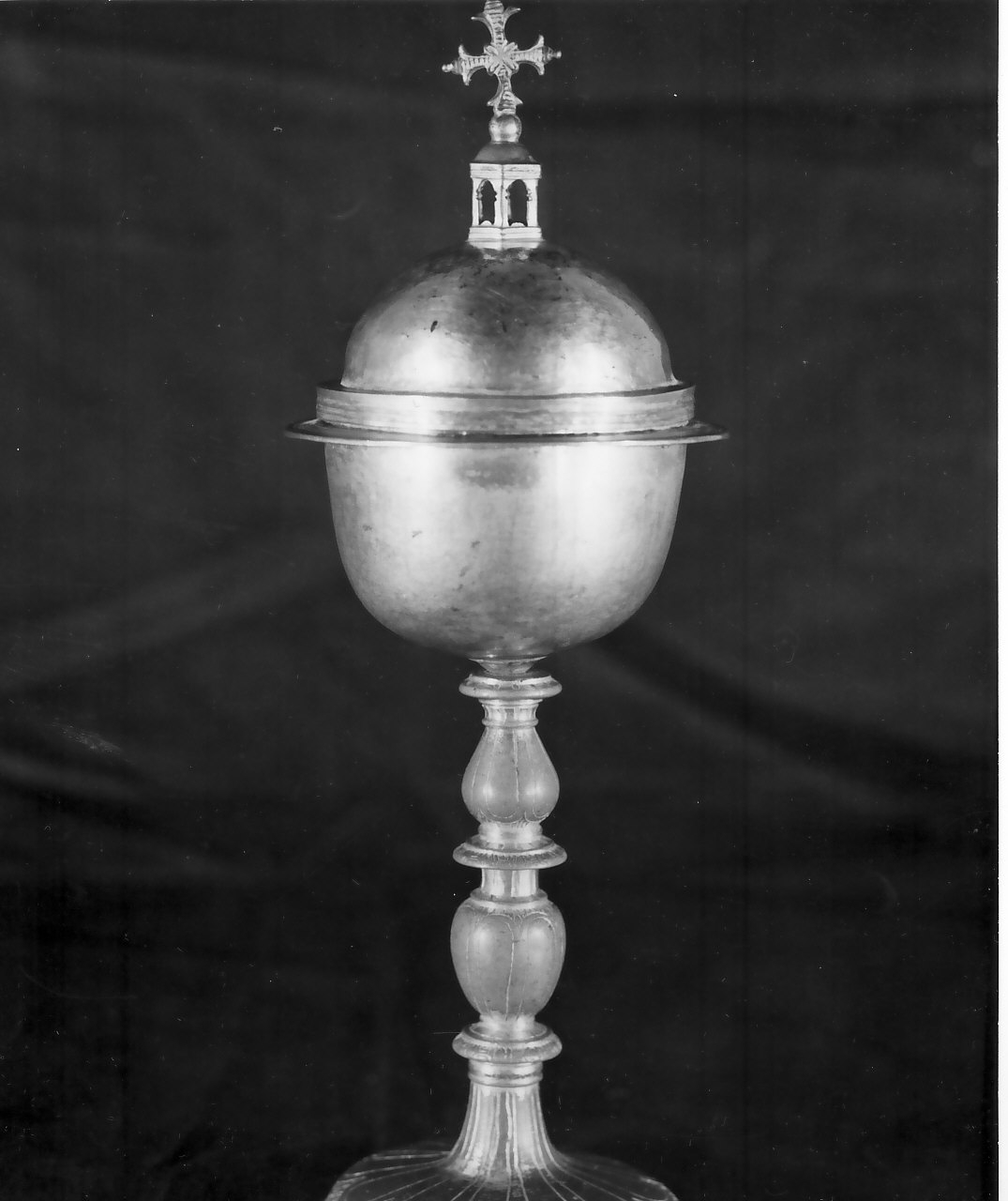 pisside, opera isolata - bottega Italia meridionale (sec. XVI)