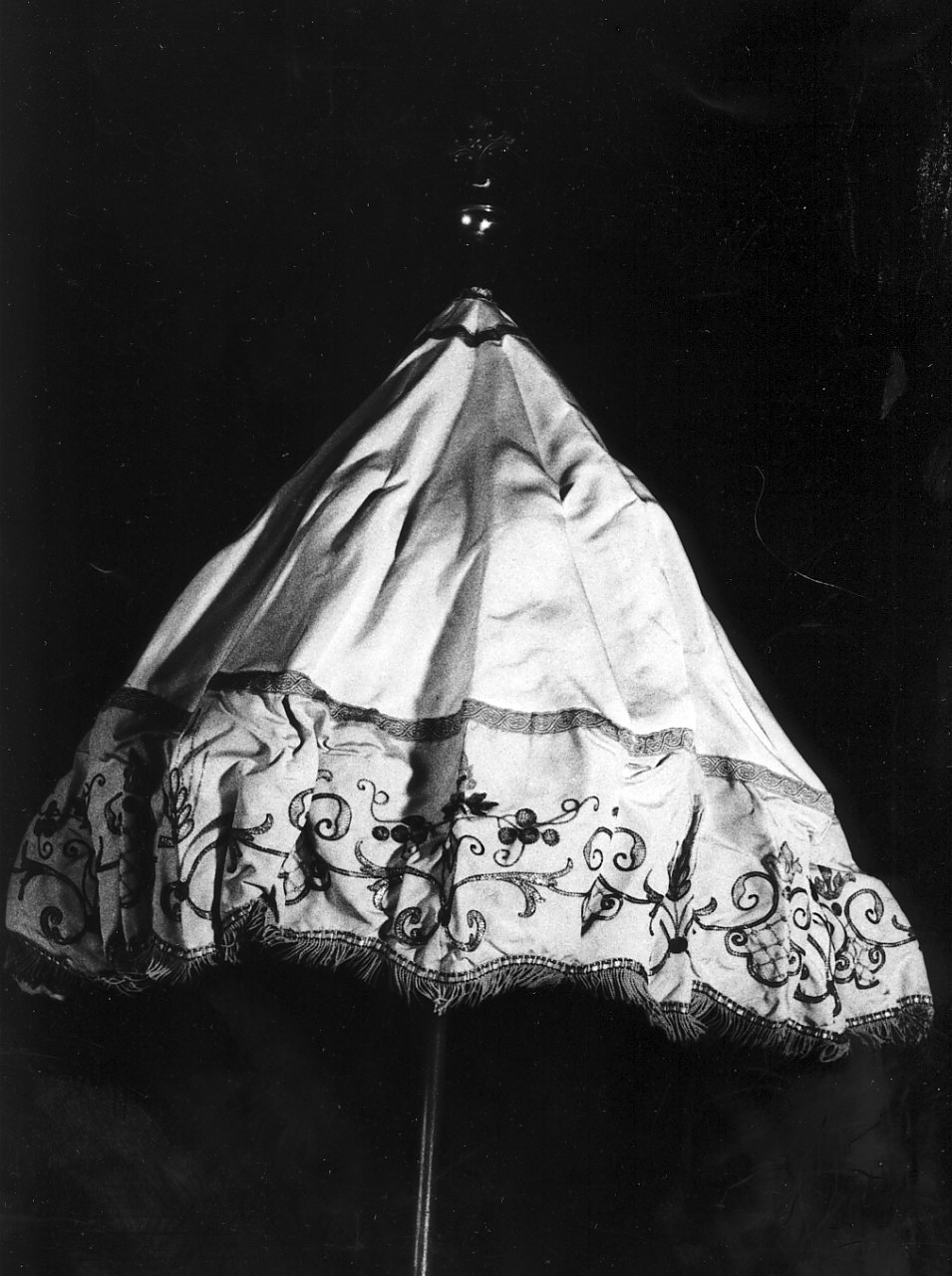 ombrellino processionale, opera isolata - manifattura Italia meridionale (fine/inizio secc. XIX/ XX)