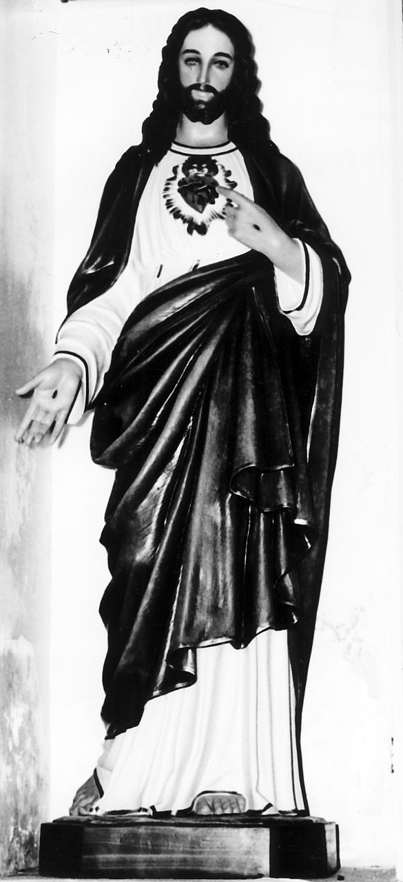 Sacro Cuore di Gesù (statua, opera isolata) - bottega Italia meridionale (sec. XX)