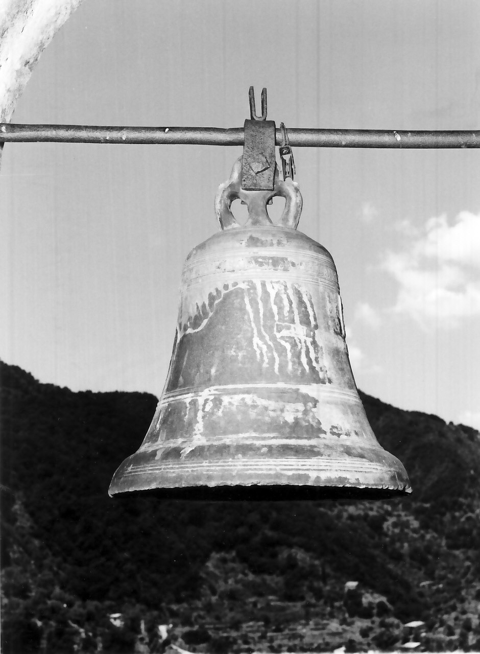 campana, opera isolata - bottega Italia meridionale (sec. XVII)