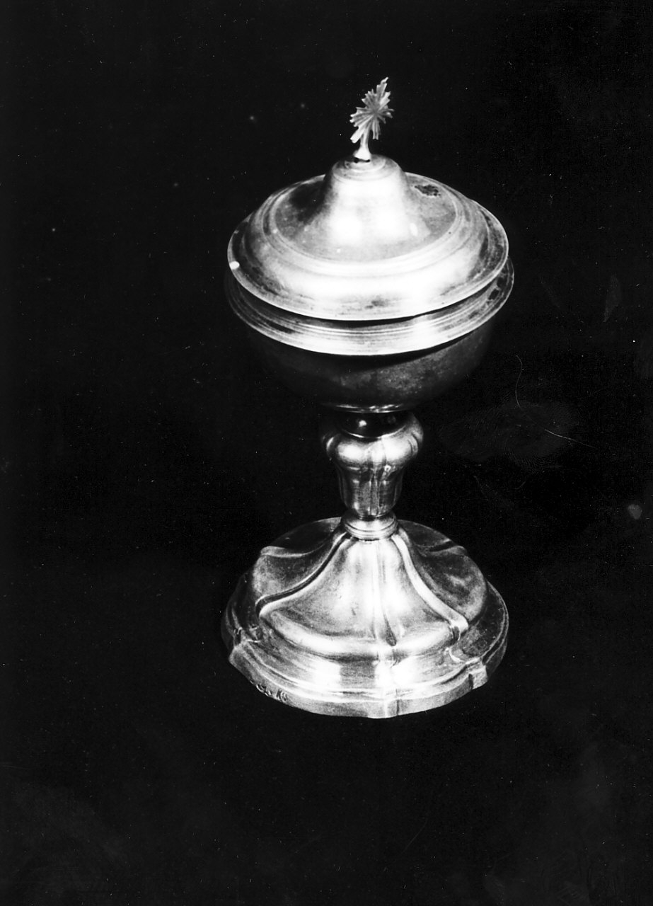 pisside, opera isolata - bottega Italia meridionale (sec. XIX)