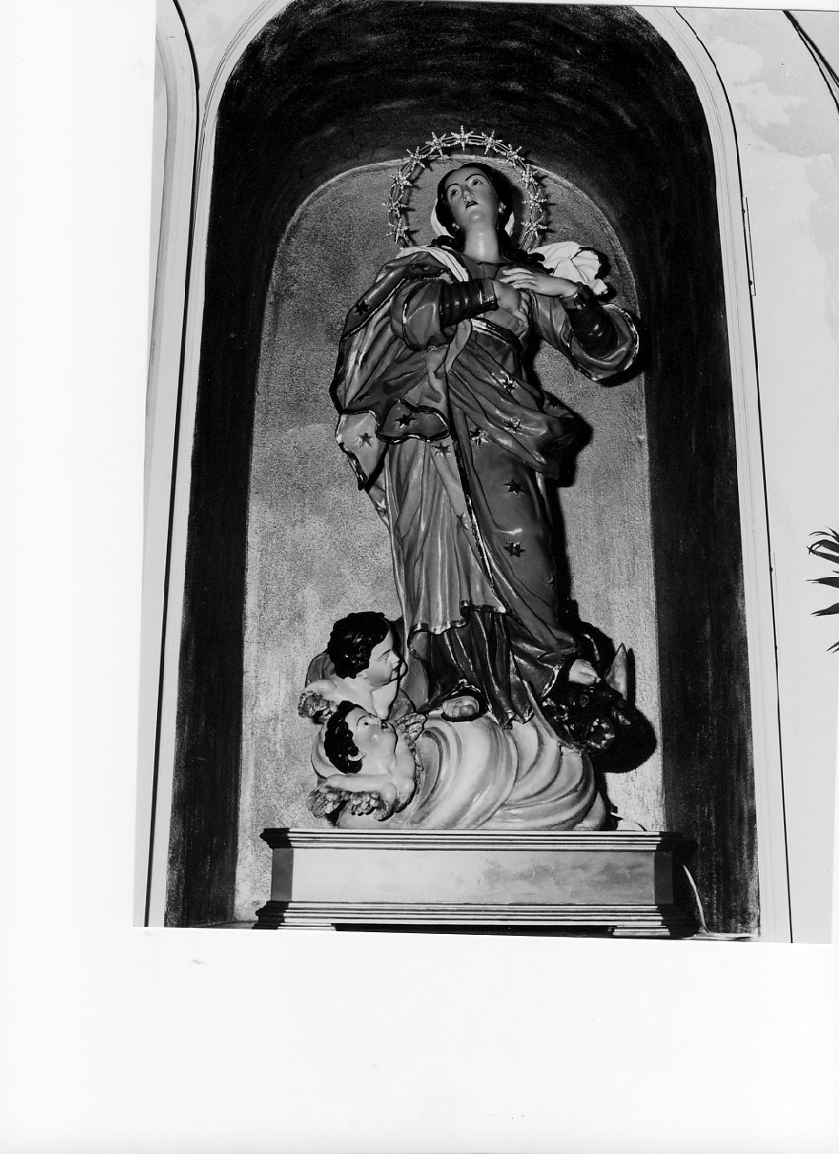 Madonna Immacolata (statua, opera isolata) di Scrivo Vincenzo (sec. XIX)
