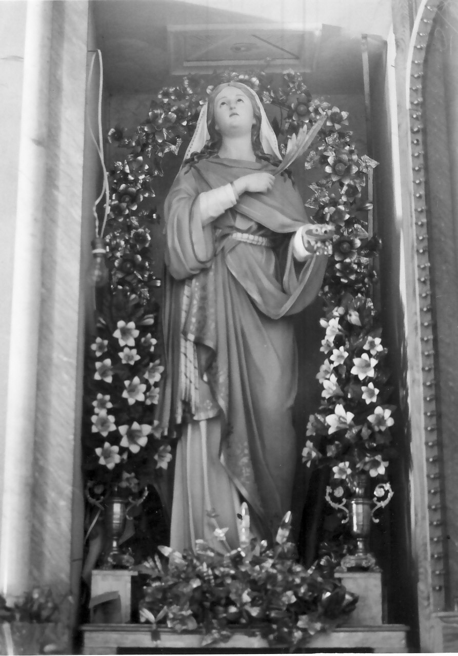 Santa Lucia (statua, opera isolata) di Malecore Giuseppe (inizio sec. XX)