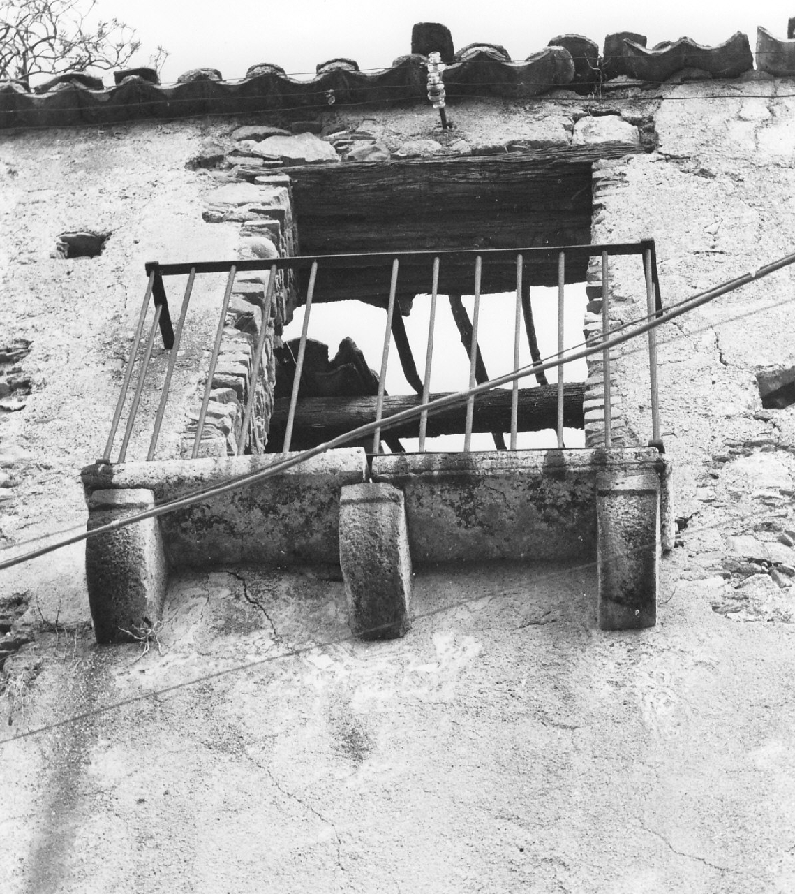 balcone, opera isolata - bottega calabrese (fine/inizio secc. XVIII/ XIX)