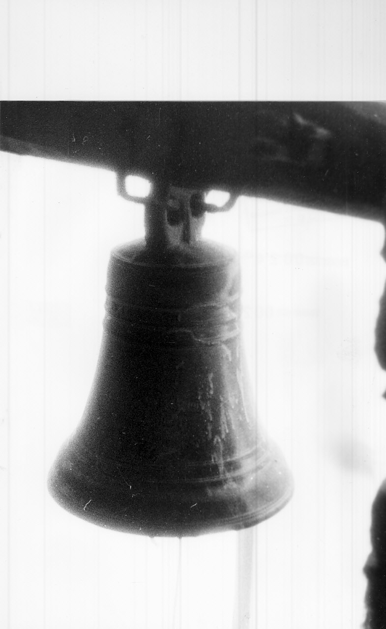 campana, opera isolata - bottega Italia meridionale (sec. XVIII)