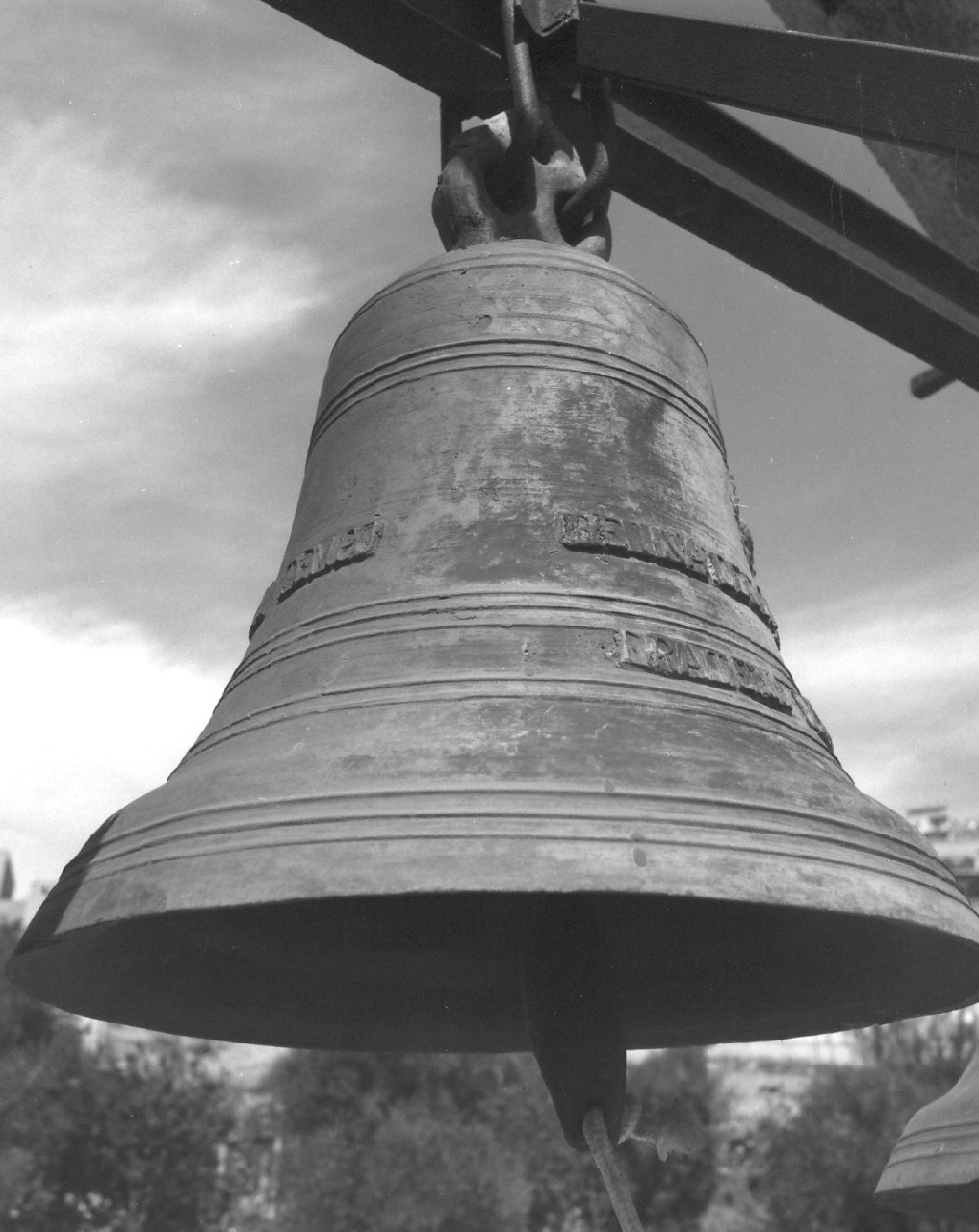 campana di Santoro Giuseppe (e aiuti) (sec. XX)