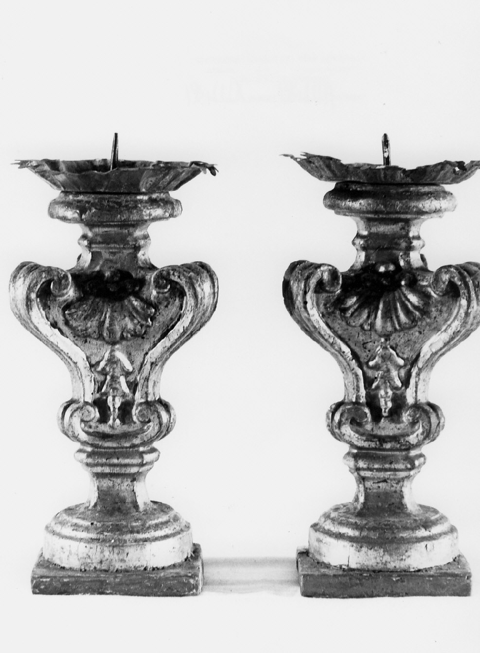 candeliere d'altare, serie - bottega calabrese (sec. XVIII)