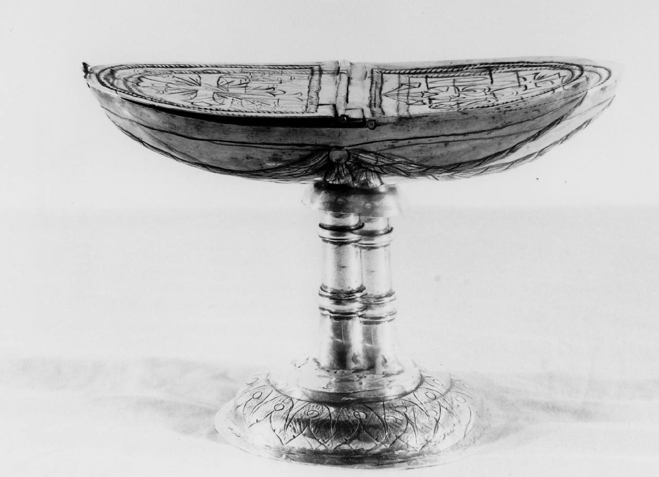 navicella portaincenso - a lucerna - bottega Italia meridionale (sec. XIX)