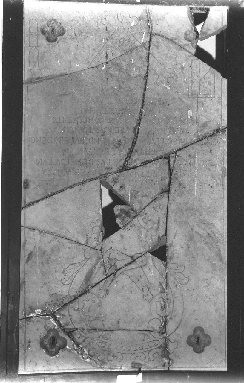 lapide documentaria, frammento - bottega calabrese (sec. XVIII)