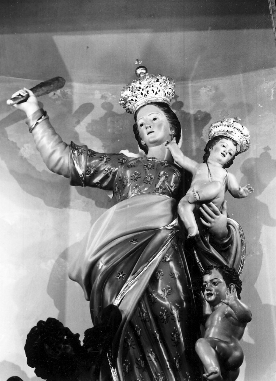 Madonna del Soccorso (statua) di De Lorenzo Domenico (fine/inizio secc. XVIII/ XIX)