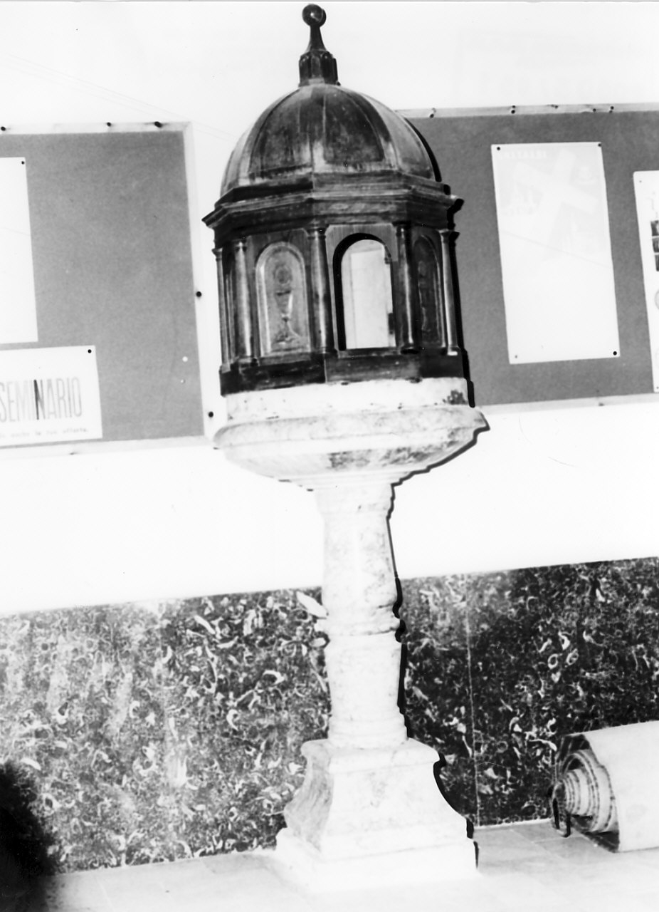 fonte battesimale, opera isolata - bottega calabrese (sec. XIX)